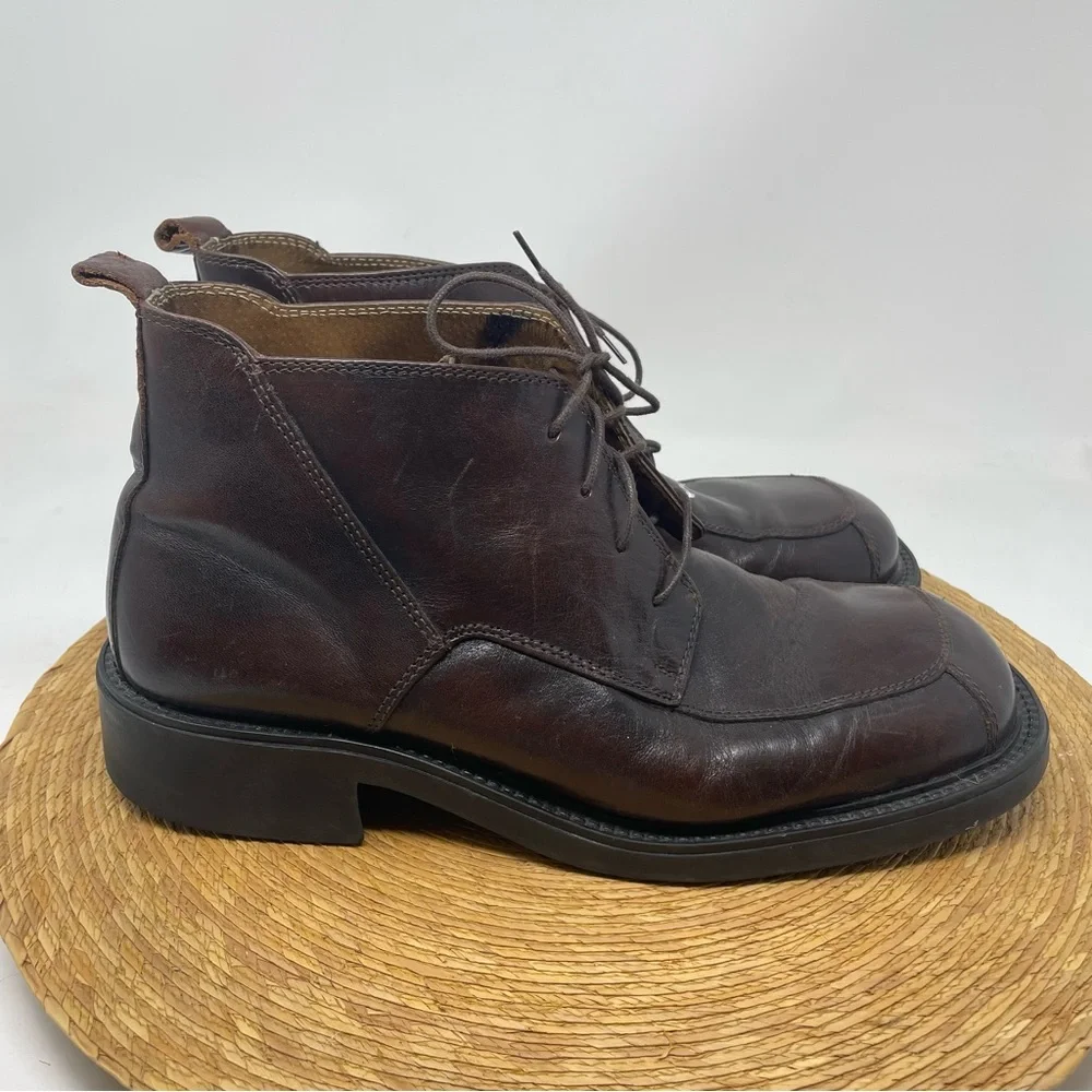 SKECHERS Vintage Leather Lace Up Chukka Boots Size 11